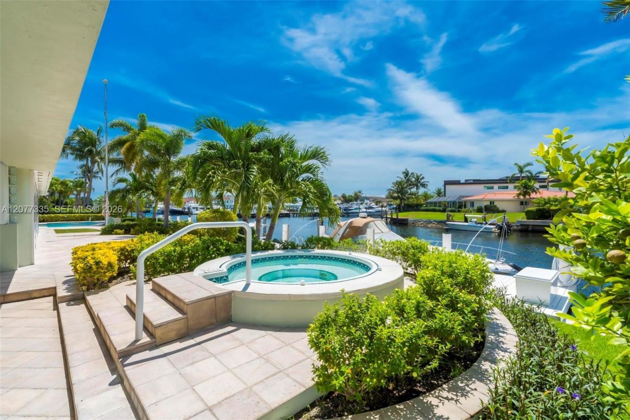 2820 NE 44th St, Lighthouse Point, FL 33064 Photo