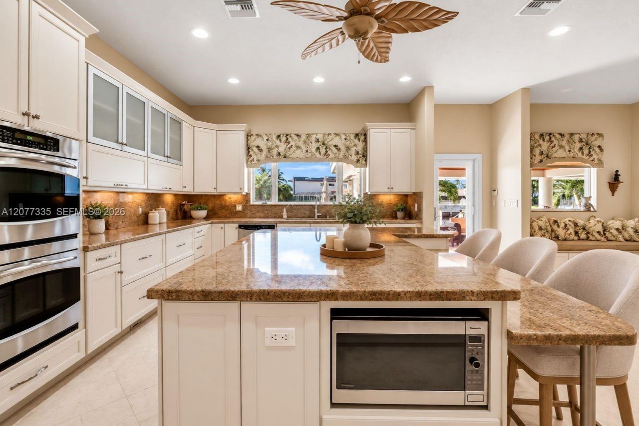 2820 NE 44th St, Lighthouse Point, FL 33064 Photo