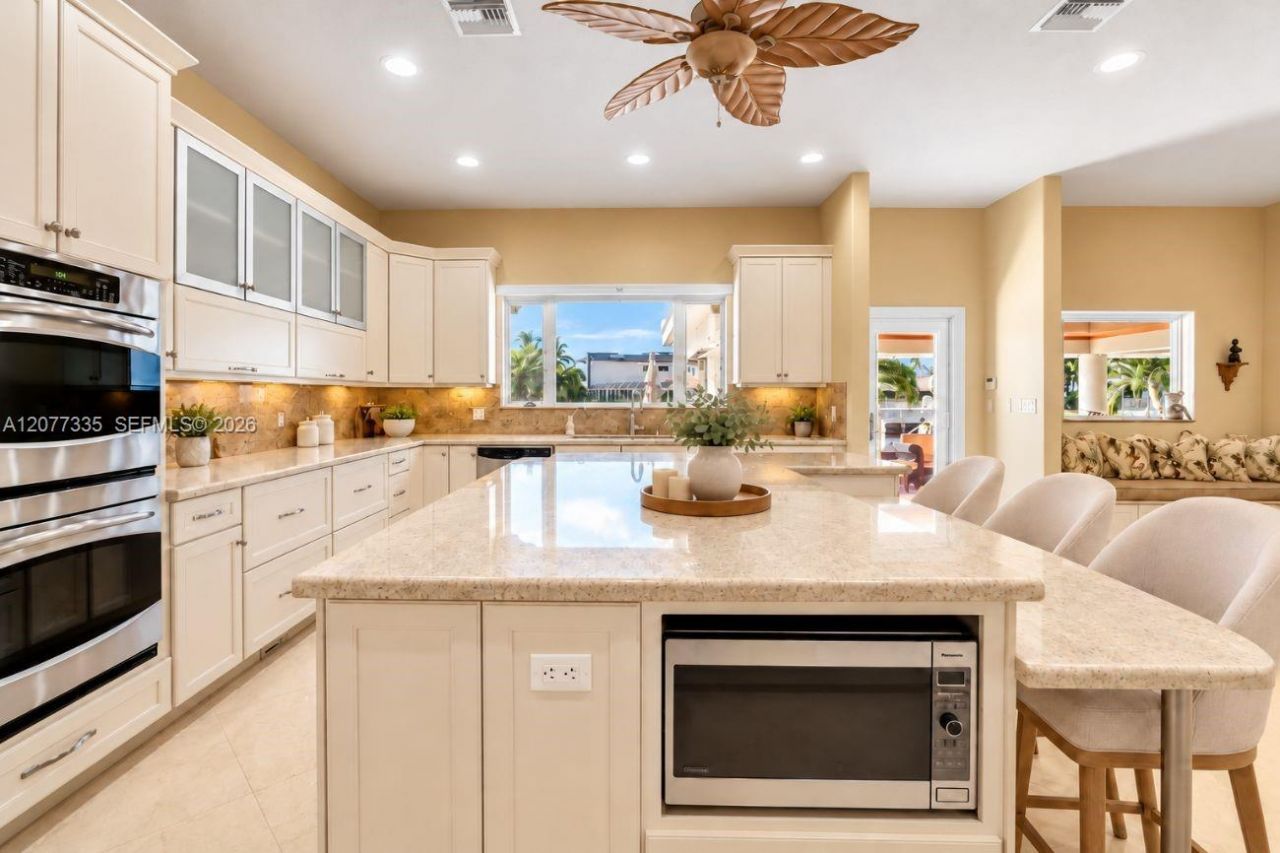 2820 NE 44th St, Lighthouse Point, FL 33064 Photo