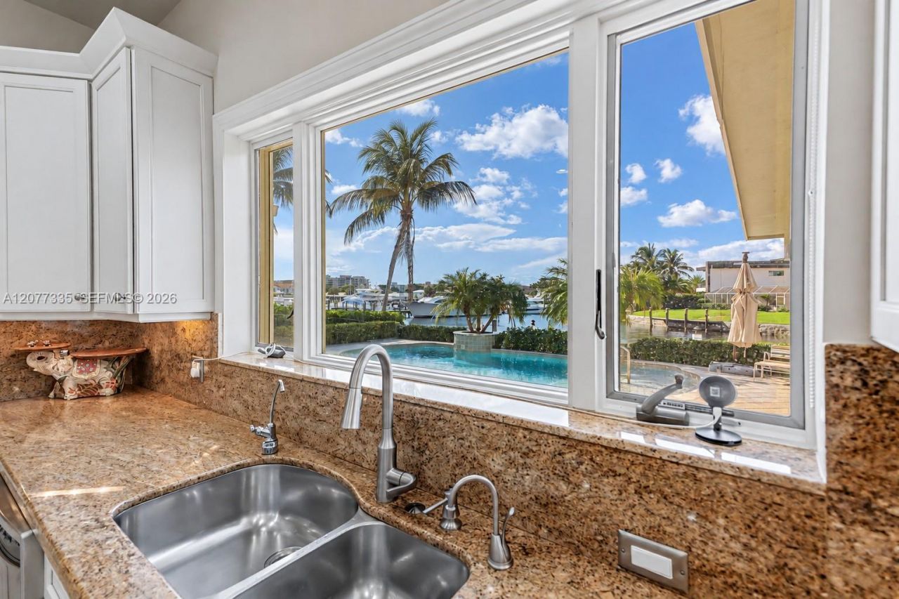 2820 NE 44th St, Lighthouse Point, FL 33064 Photo