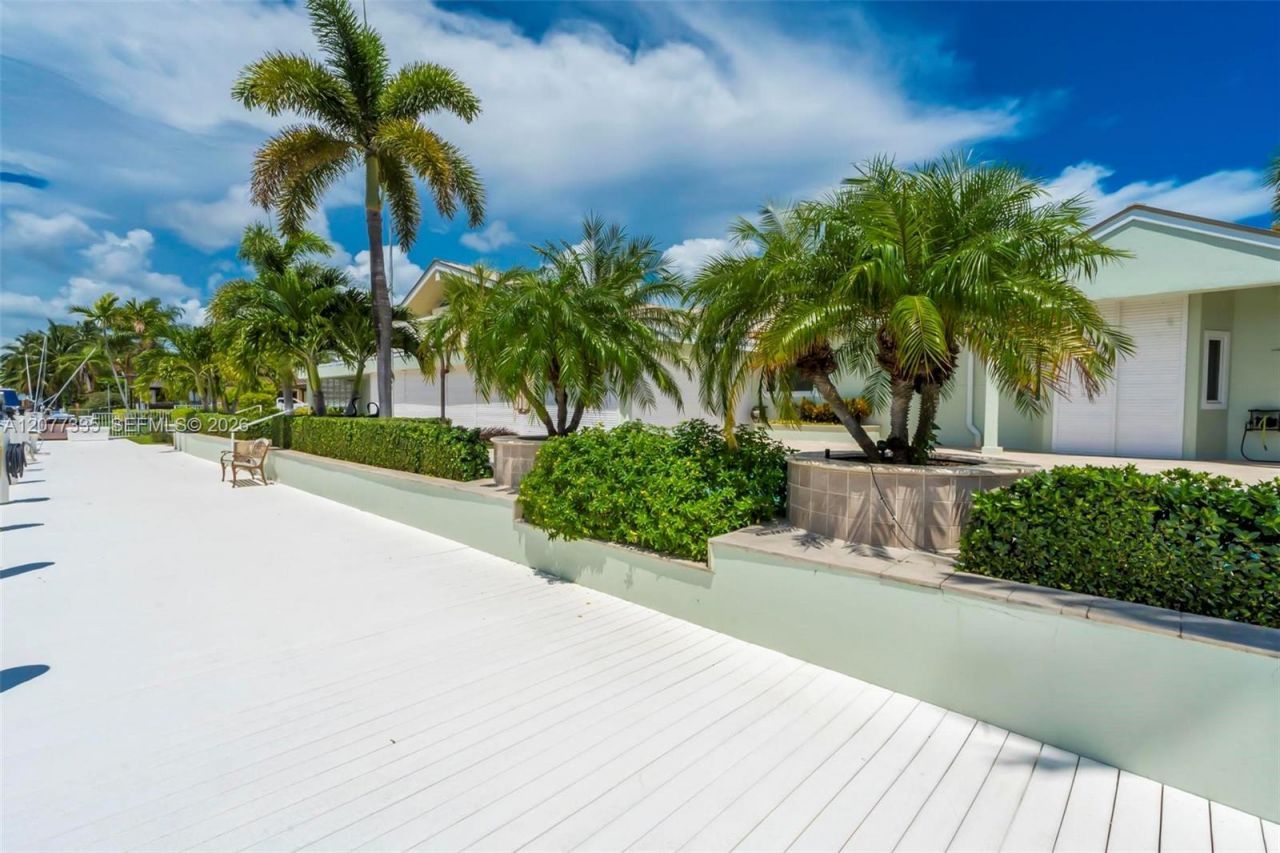 2820 NE 44th St, Lighthouse Point, FL 33064 Photo
