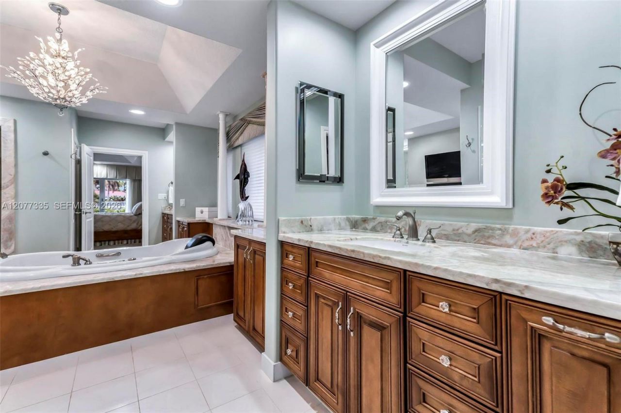 2820 NE 44th St, Lighthouse Point, FL 33064 Photo