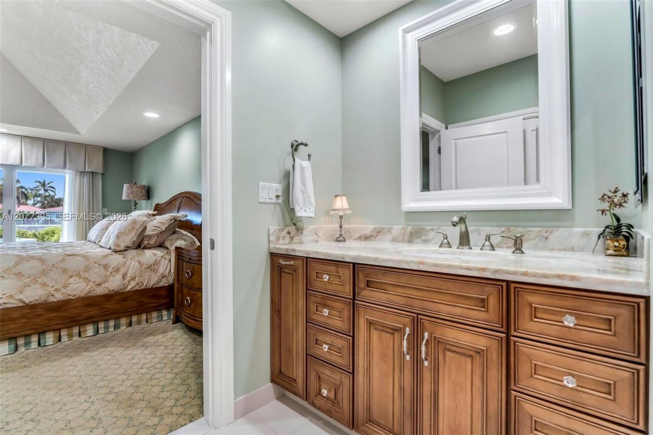 2820 NE 44th St, Lighthouse Point, FL 33064 Photo