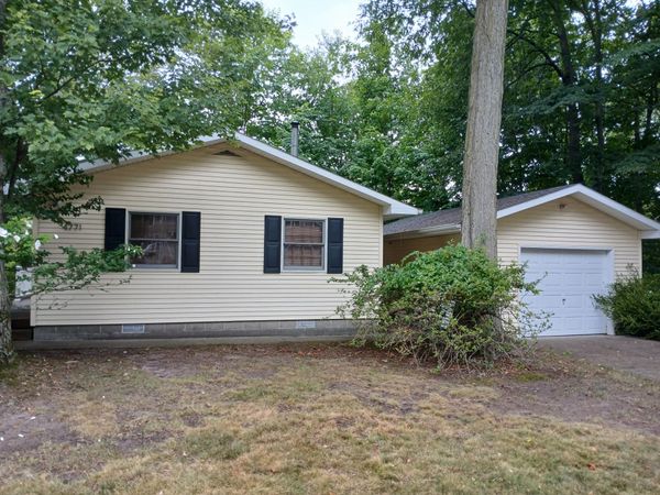 4771 N Ariel Avenue, Ludington, MI 49431