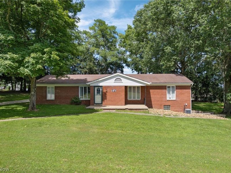 957 Curtwood Drive, Wooster, OH 44691 Photo 1