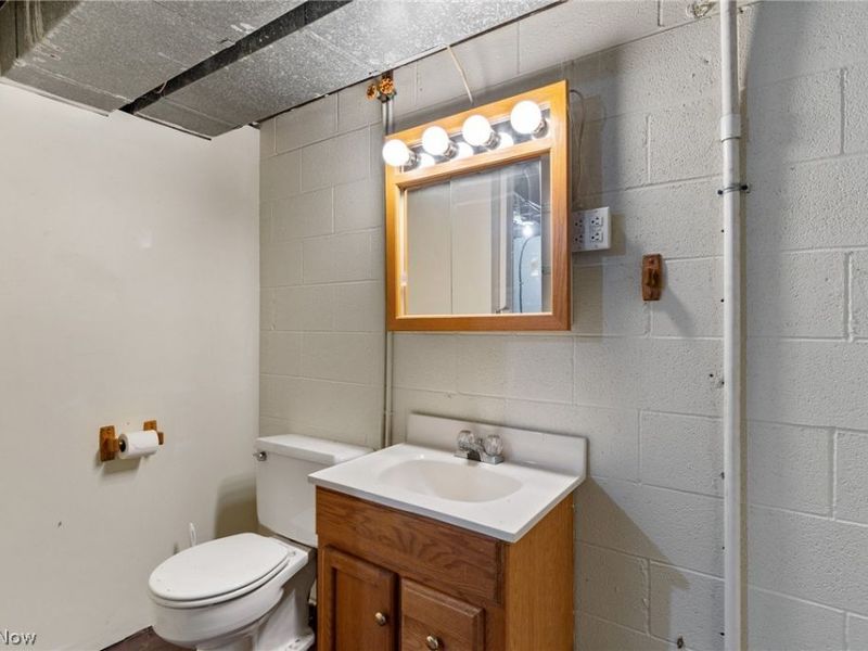 957 Curtwood Drive, Wooster, OH 44691 Photo 32