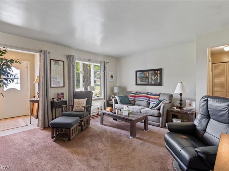957 Curtwood Drive, Wooster, OH 44691 Photo 6