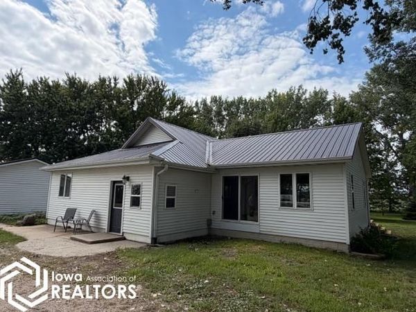 1850 Ford Avenue, Britt, IA 50423