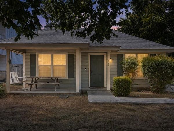 1929 S 14th Street , Waco, TX 76706