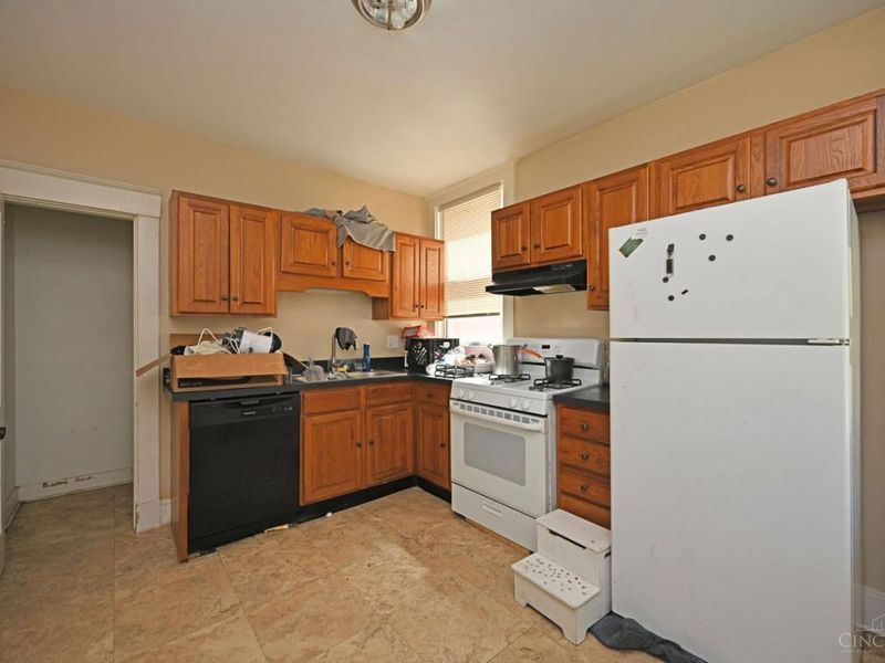 608 Orient Avenue, Cincinnati, OH 45232 Photo 12