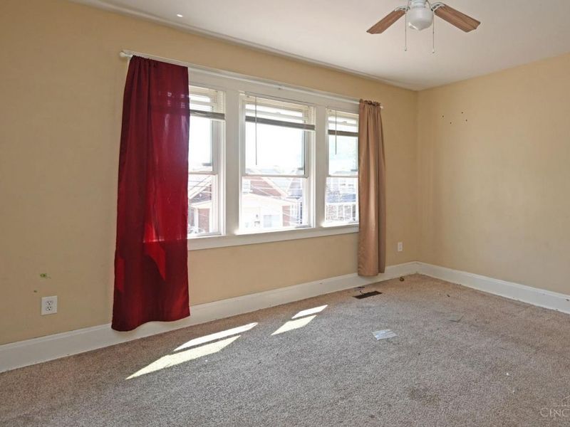 608 Orient Avenue, Cincinnati, OH 45232 Photo 14