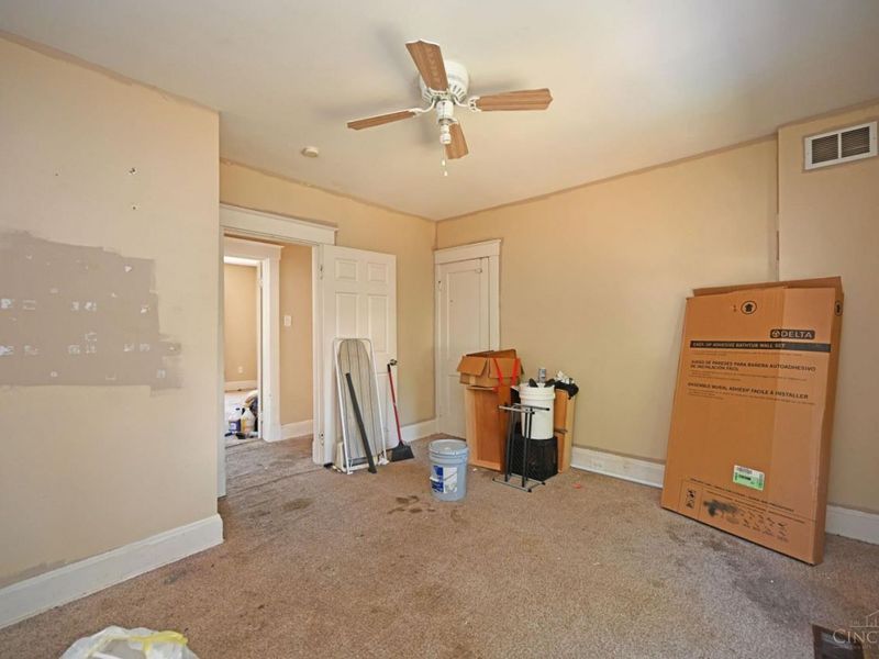608 Orient Avenue, Cincinnati, OH 45232 Photo 20