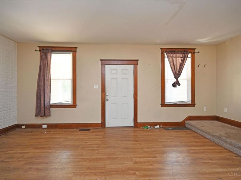 608 Orient Avenue, Cincinnati, OH 45232 Photo 6