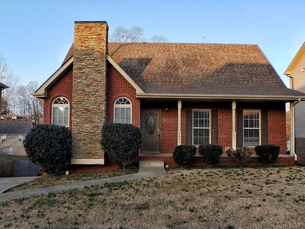 2656 Arthurs Ct, Clarksville, TN 37040