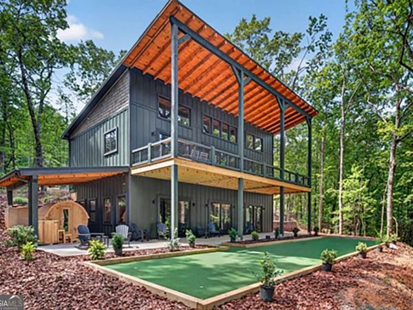 255 Sunrock Mountain Road, Blue Ridge, GA 30513