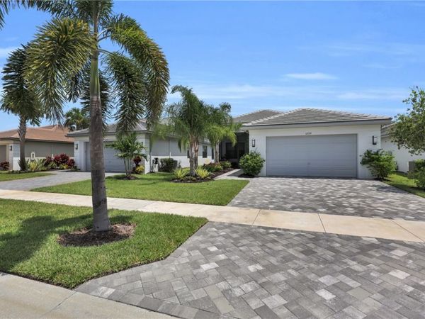 12579 Pink Playa Parkway, Port St Lucie, FL 34987