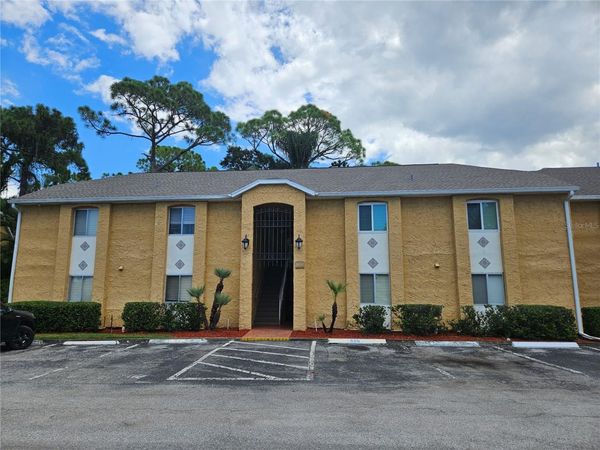 1737 PARAKEET WAY , Unit 2, SARASOTA, FL 34232