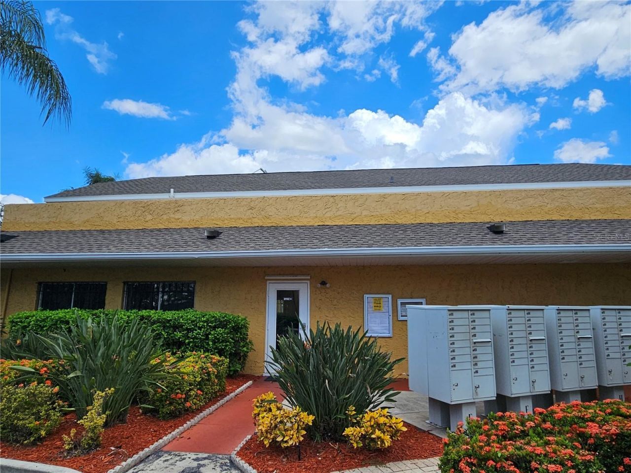 1737 Parakeet Way, Unit 2, Sarasota, FL 34232 Photo