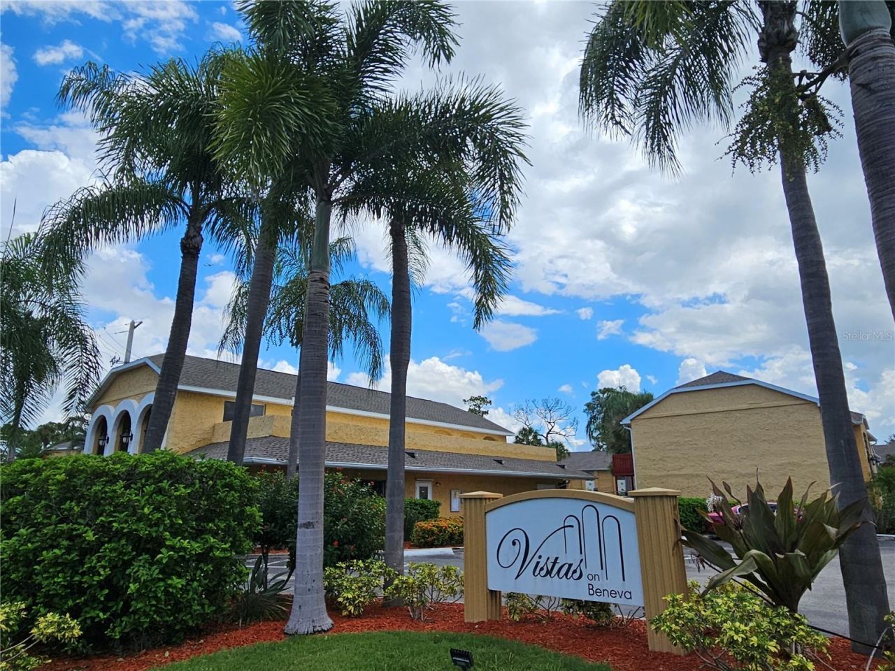 1737 Parakeet Way, Unit 2, Sarasota, FL 34232 Photo