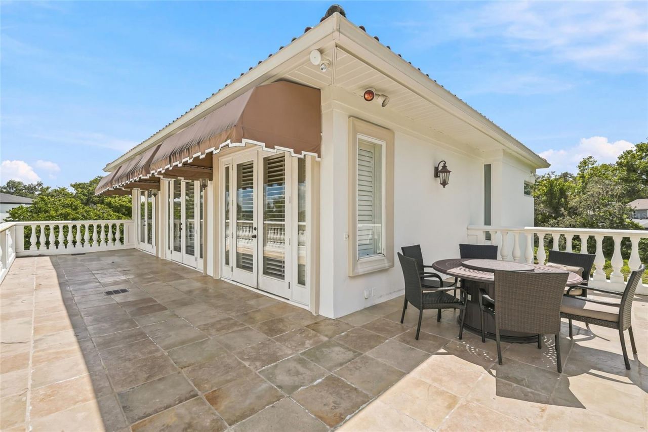 11104 Winthrop Way, Tampa, FL 33612 Photo