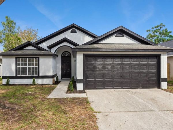 2287 PEBBLEWOOD DRIVE , APOPKA, FL 32703