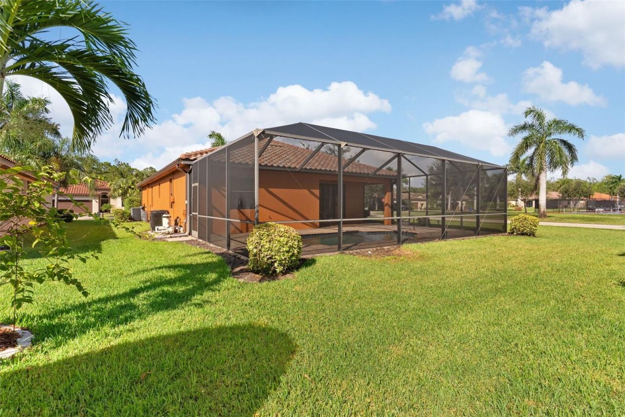 11068 Cherry Laurel Dr., Fort Myers, FL 33912 Photo