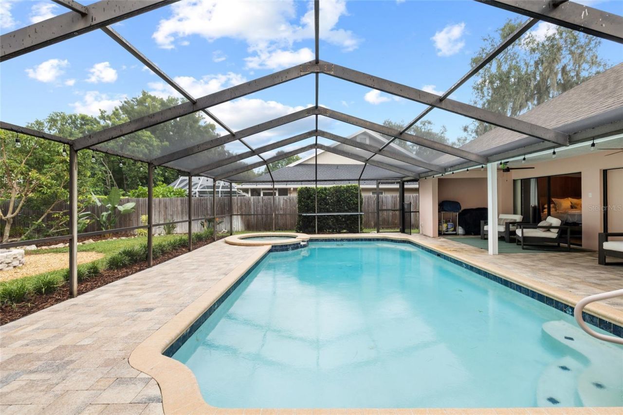 18243 Clear Lake Drive, Lutz, FL 33548 Photo