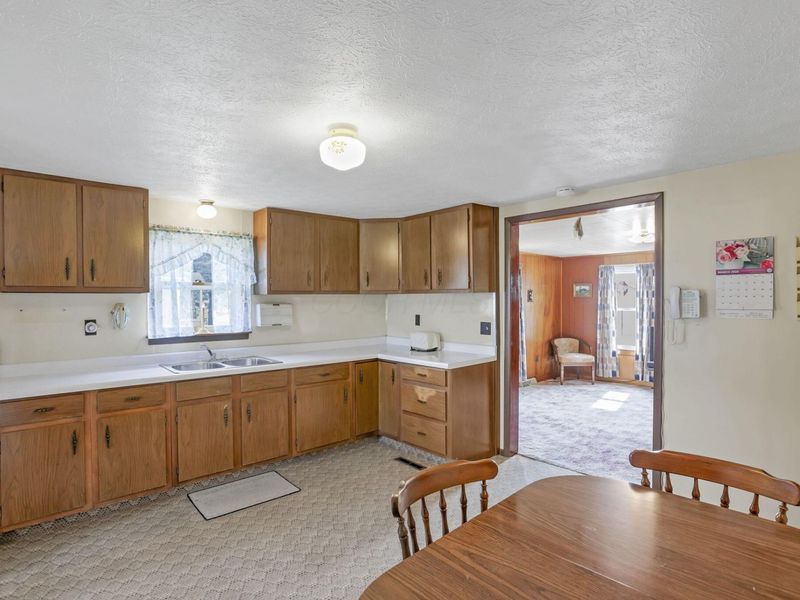 300 Halderman Street, Amanda, OH 43102 Photo 14