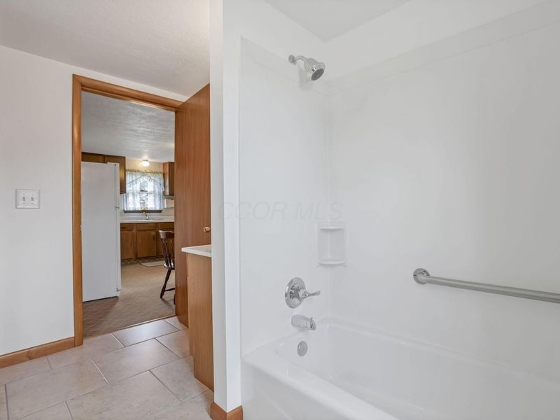 300 Halderman Street, Amanda, OH 43102 Photo 18