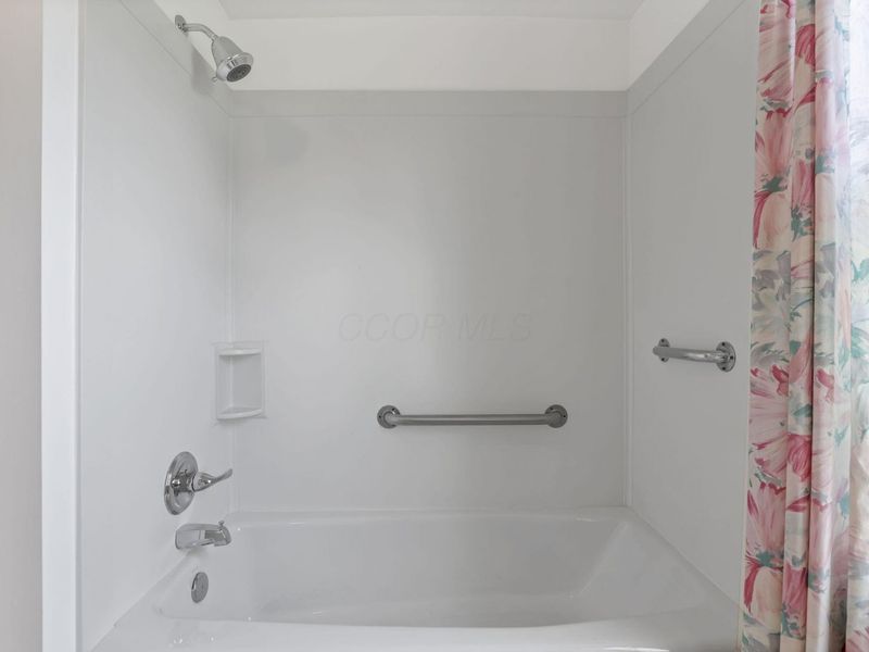 300 Halderman Street, Amanda, OH 43102 Photo 23