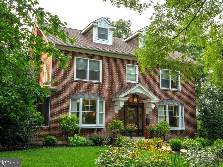 239 Elm Avenue, Hershey, PA 17033 Main Photo