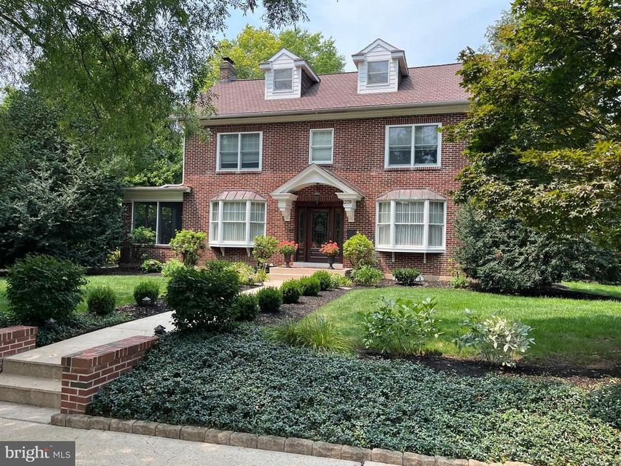 239 Elm Avenue, Hershey, PA 17033 Main Photo