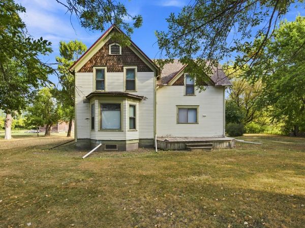 16805 48th Street SE, Davenport, ND 58021