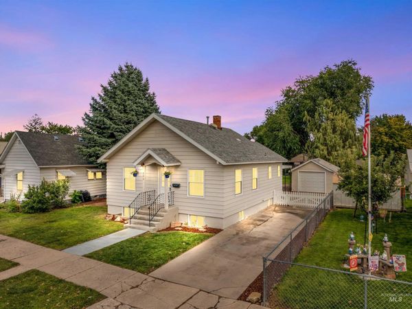 720 18th Ave S, Nampa, ID 83651