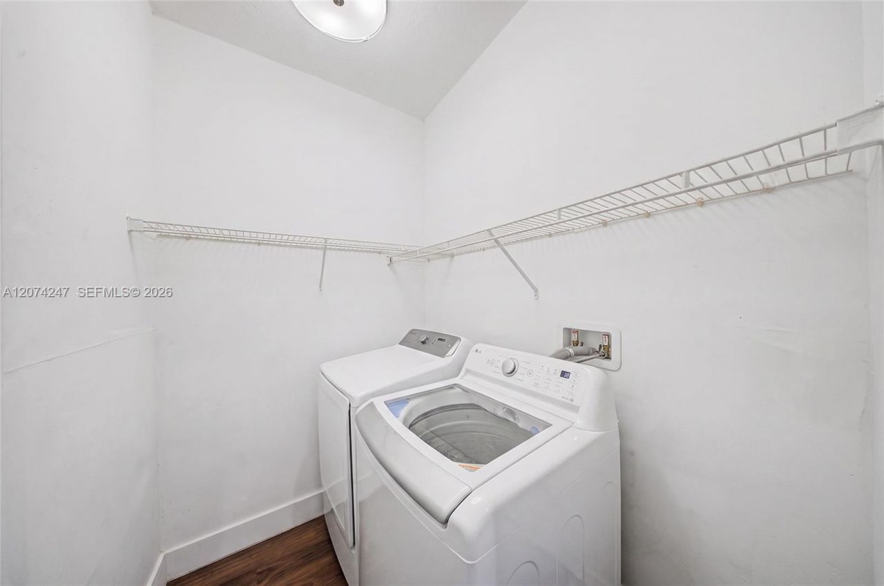 13868 SW 38th Ter, Miami, FL 33175 Photo