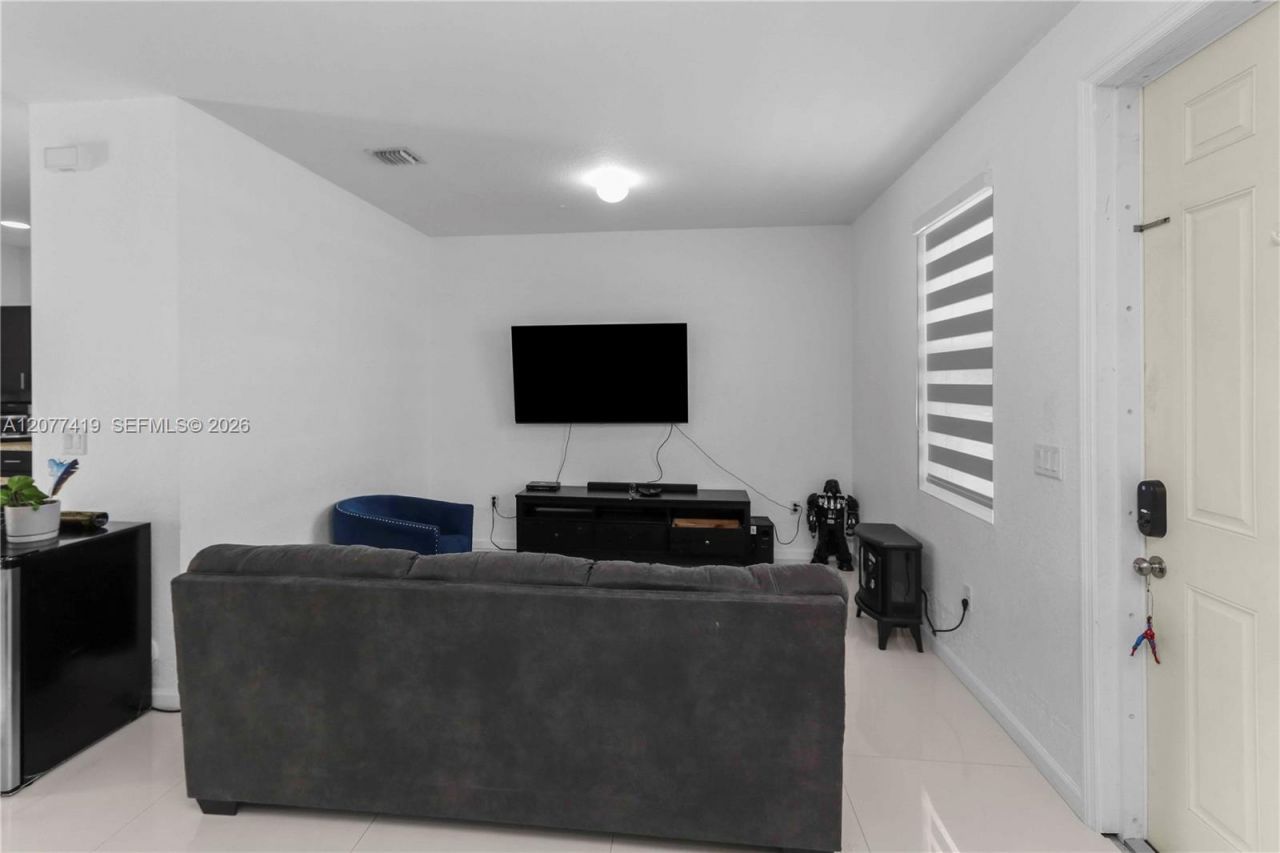 24557 SW 117th Ave , Homestead, FL 33032 Photo