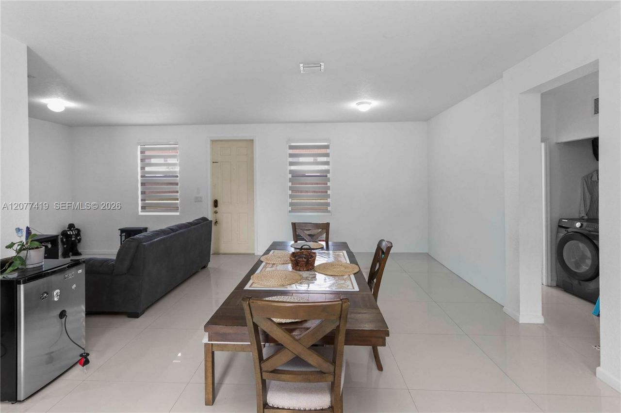 24557 SW 117th Ave , Homestead, FL 33032 Photo