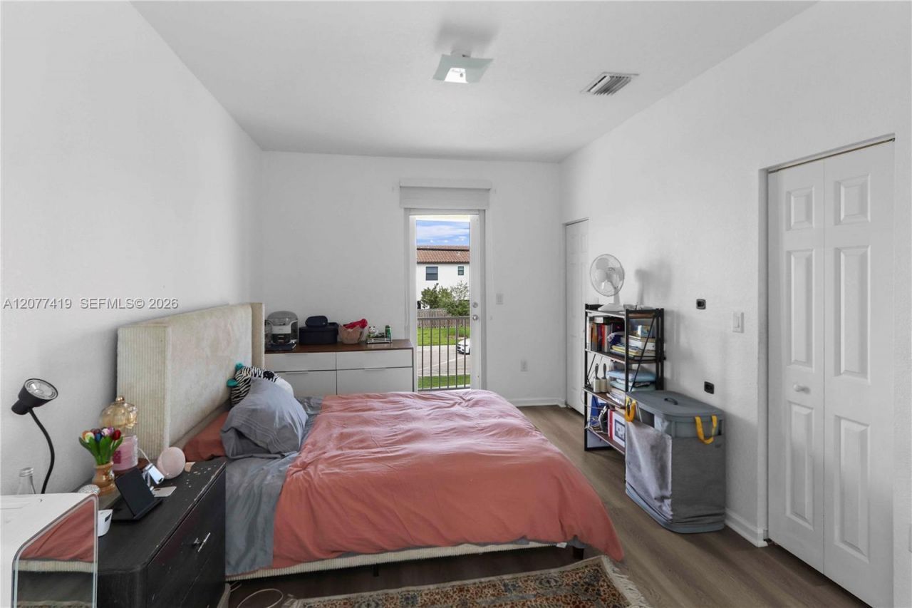 24557 SW 117th Ave , Homestead, FL 33032 Photo