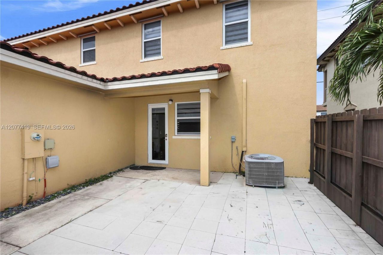24557 SW 117th Ave , Homestead, FL 33032 Photo