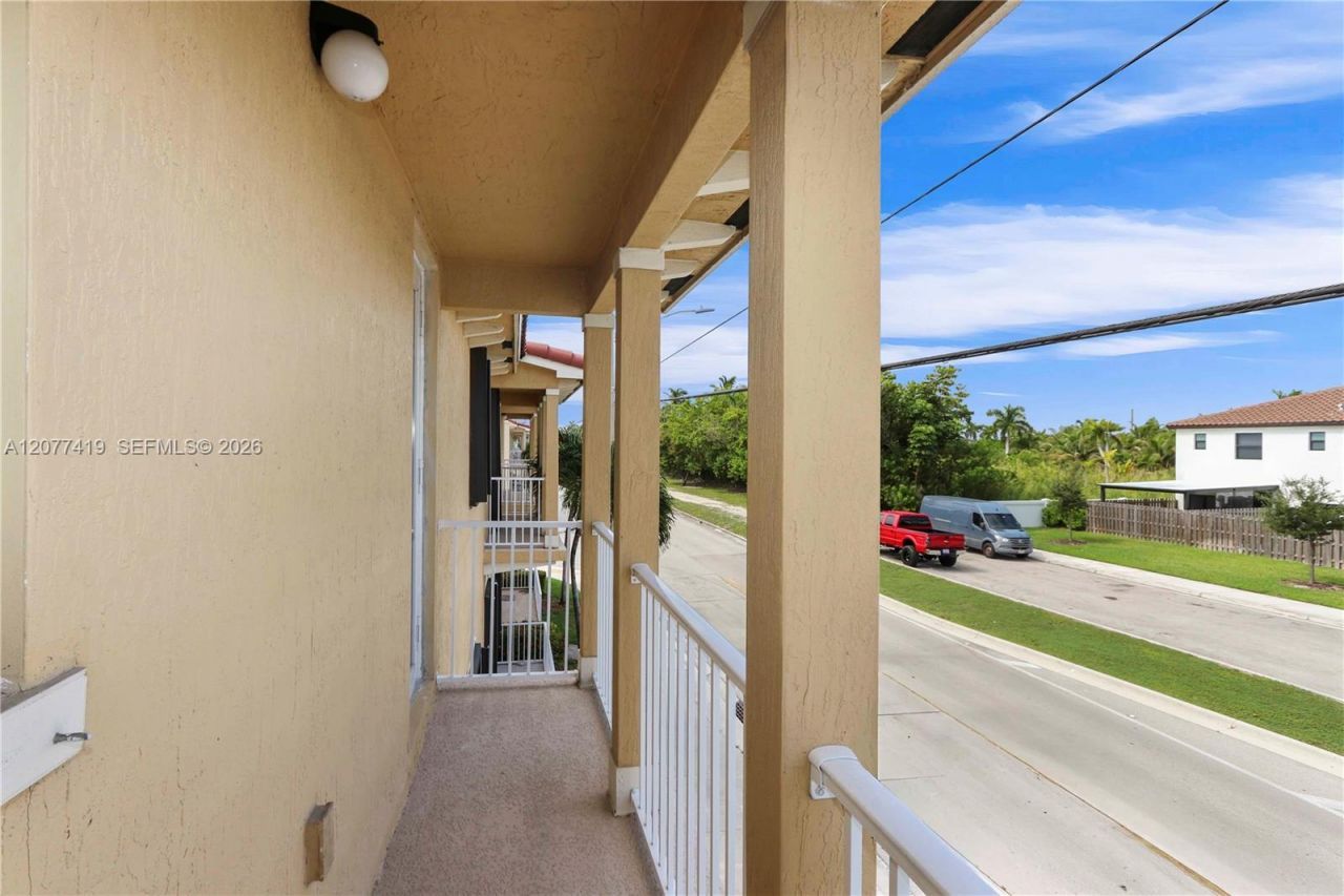 24557 SW 117th Ave , Homestead, FL 33032 Photo