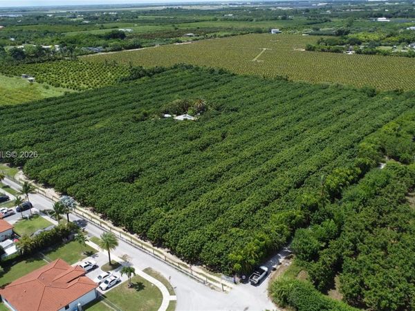 20425 SW 316th St , Homestead, FL 33030