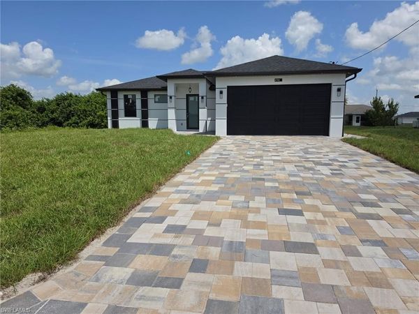 2702 11Th St SW , LEHIGH ACRES, FL 33976