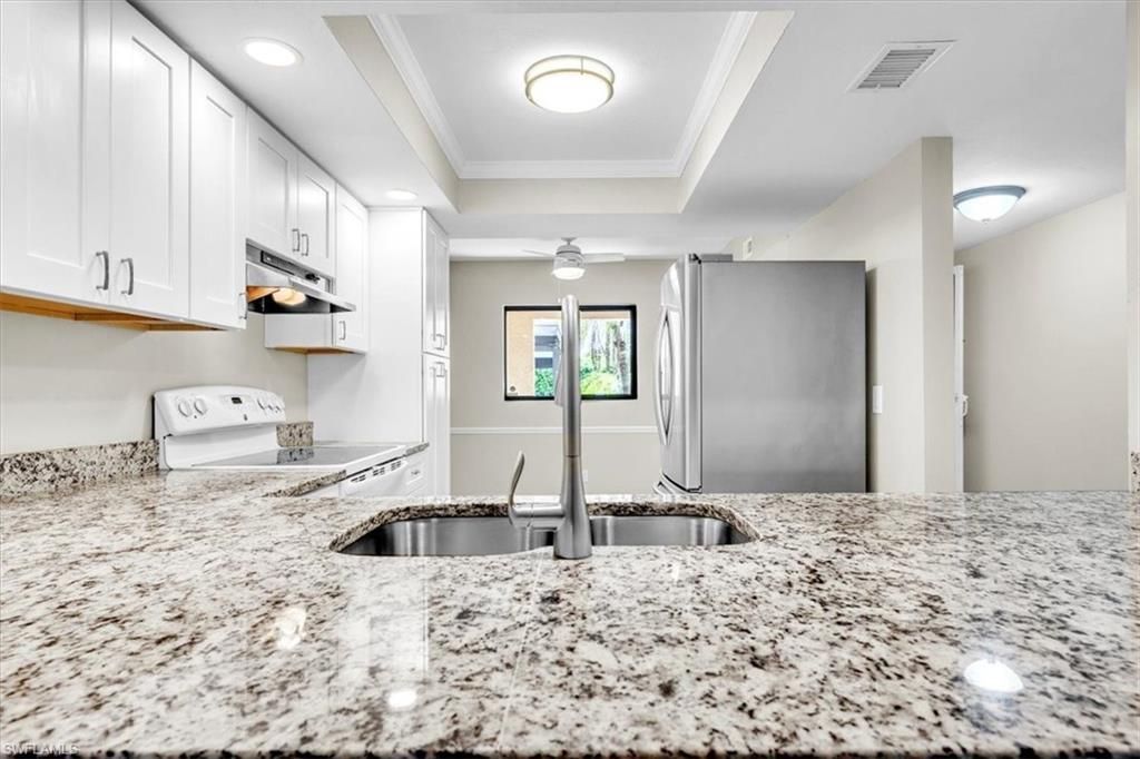 4719 SE 17th Pl, Unit 105, Cape Coral, FL 33904 Photo