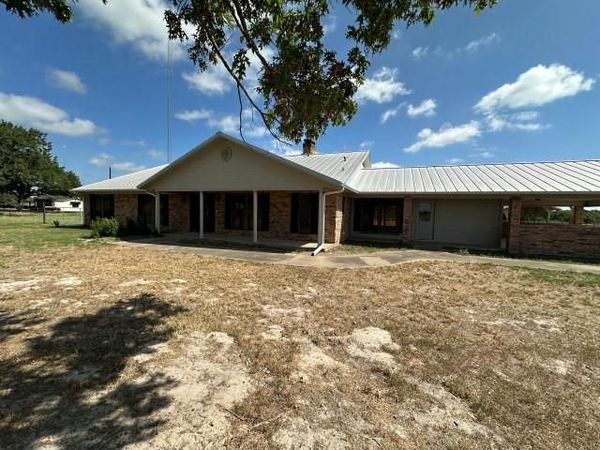 209 Vz County Road 2316 , Canton, TX 75103