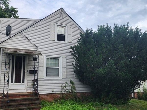 4408 W 57 Street , Old Brooklyn, OH 44144
