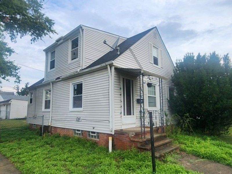 4408 W 57 Street, Old Brooklyn, OH 44144 Photo 2