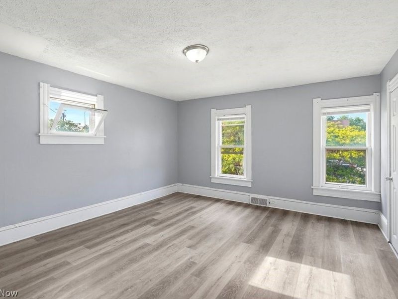 4019 Newark Avenue, Cleveland, OH 44109 Photo 11