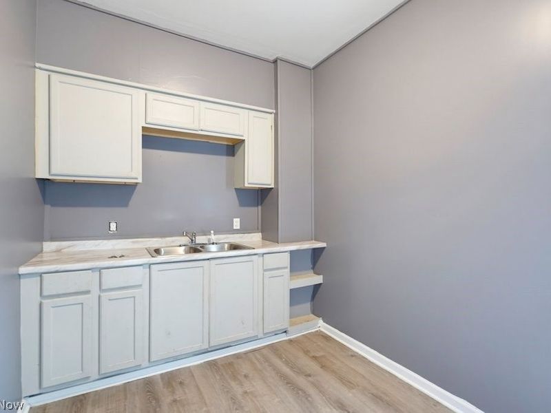 4019 Newark Avenue, Cleveland, OH 44109 Photo 16