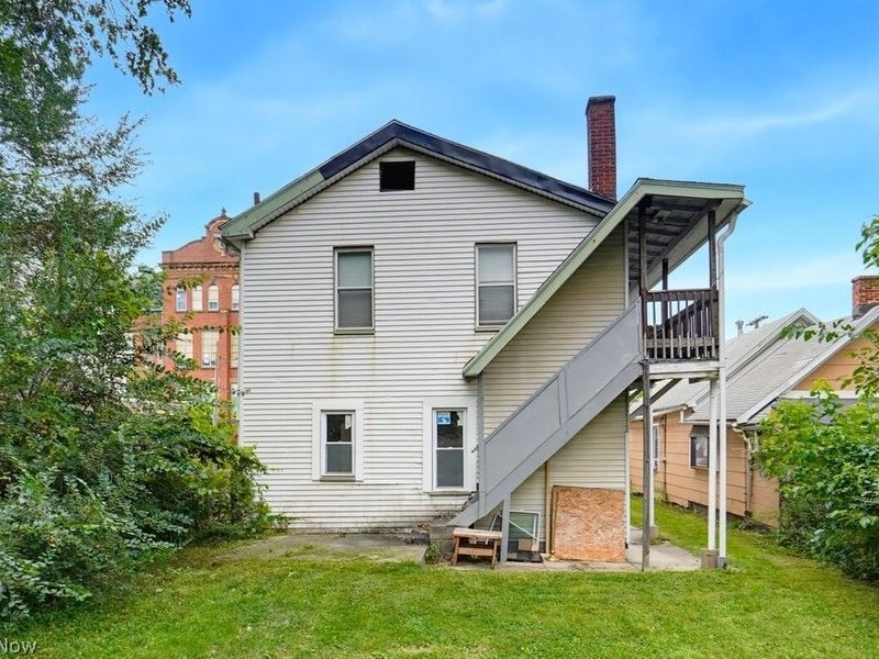 4019 Newark Avenue, Cleveland, OH 44109 Photo 2