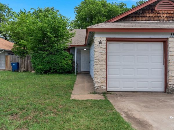 11906 Sunhillow BND, Unit A, Austin, TX 78758